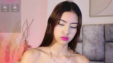 Snapshot of giselleclair chatting on November 13, 12:04 pm giselleclair online show from November 13, 12:04 pm