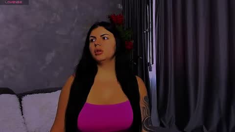 Snapshot of giulyalust chatting on July 2, 3:56 am Giulia online show from July 2, 3:56 am