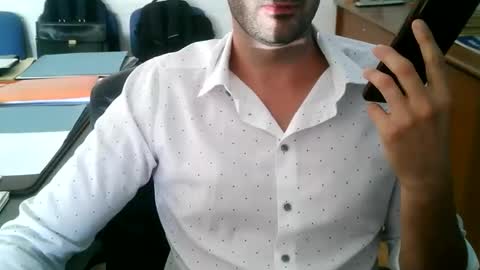 giuseppevai1 online show from September 15, 1:44 pm