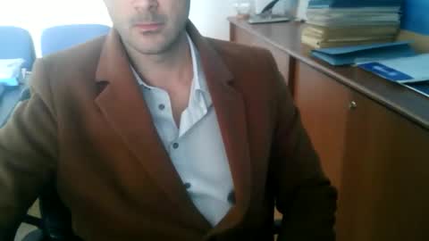 giuseppevai1 online show from November 24, 11:54 am