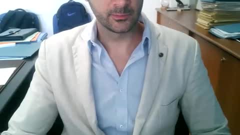 Snapshot of giuseppevai1 chatting on May 12, 7:49 am giuseppevai1 online show from May 12, 7:49 am