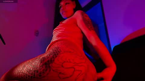 Snapshot of give_me_orgasms chatting on June 5, 6:52 am Nice to meet you my name is Heyli online show from June 5, 6:52 am