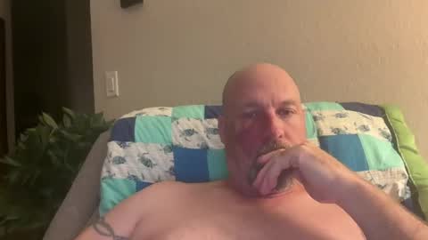 Snapshot of giveitup193 chatting on June 28, 1:55 am giveitup193 online show from June 28, 1:55 am