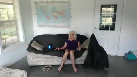 Terri online show from October 19, 7:47 pm