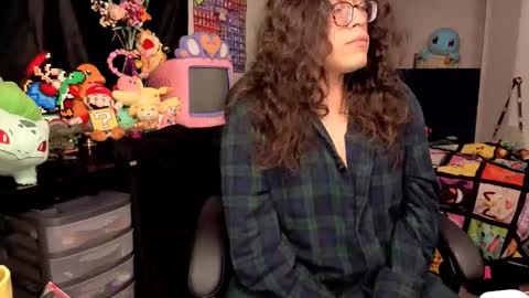 Snapshot of glaceon9 chatting on November 2, 12:24 am glaceon9 online show from November 2, 12:24 am