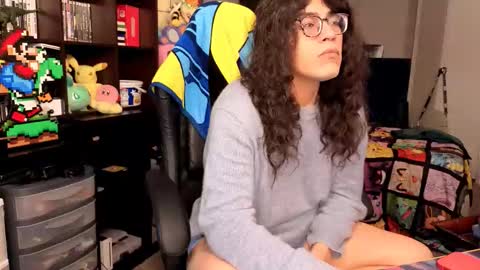 Snapshot of glaceon9 chatting on November 10, 1:59 am glaceon9 online show from November 10, 1:59 am