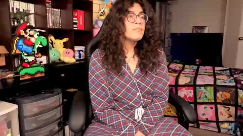 Snapshot of glaceon9 chatting on November 12, 1:39 am glaceon9 online show from November 12, 1:39 am