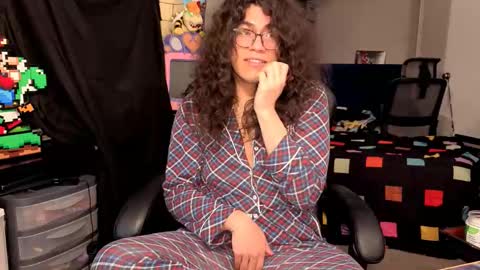 Snapshot of glaceon9 chatting on November 14, 3:16 am glaceon9 online show from November 14, 3:16 am