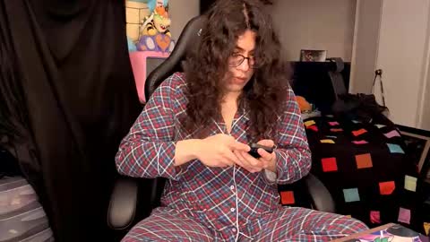 Snapshot of glaceon9 chatting on November 21, 1:04 am glaceon9 online show from November 21, 1:04 am