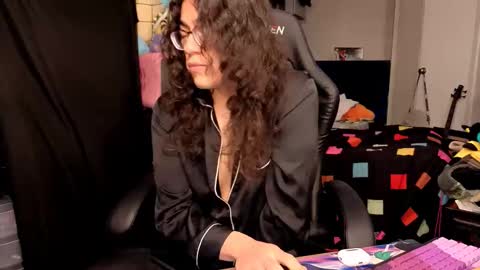 Snapshot of glaceon9 chatting on November 29, 6:55 pm glaceon9 online show from November 29, 6:55 pm