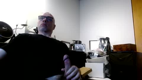 Snapshot of glaikind925958 chatting on May 8, 3:01 am glaikind925958 online show from May 8, 3:01 am