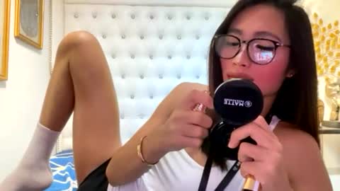 Snapshot of gleiahong chatting on June 30, 3:29 am gleiahong online show from June 30, 3:29 am