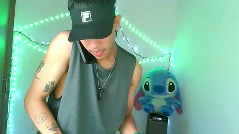 glen_connor_11 online show from January 8, 2:30 pm