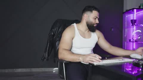 Matthew .. for short call me Matt online show from February 23, 9:12 pm