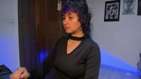 NYX online show from December 3, 7:45 pm