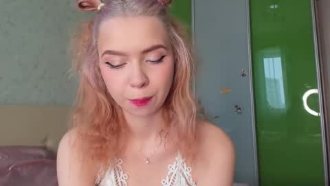 Sara online show from March 10, 3:11 am