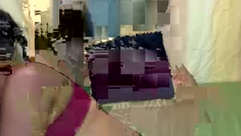 Snapshot of glitter_candy chatting on July 8, 9:25 am glitter candy online show from July 8, 9:25 am