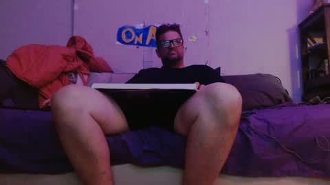 glitterstud online show from May 10, 5:56 am