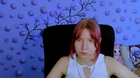 Snapshot of gloria_bubble chatting on May 6, 8:25 pm your dream online show from May 6, 8:25 pm
