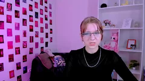 Snapshot of gloria_bubble chatting on June 16, 7:05 pm your dream online show from June 16, 7:05 pm