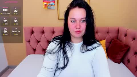 Snapshot of gloriabates chatting on September 24, 1:09 am Gloria online show from September 24, 1:09 am