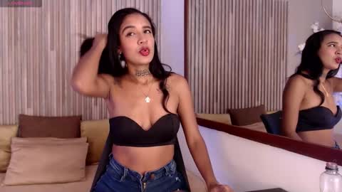 glory_girl online show from November 11, 4:40 pm