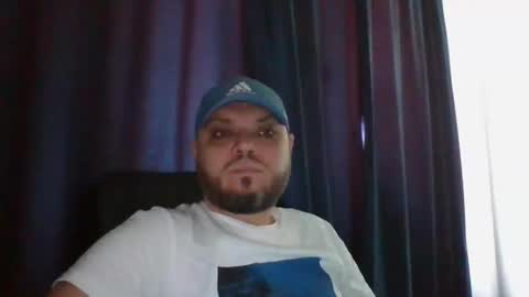 Snapshot of glusgan chatting on May 5, 6:54 am Your boy online show from May 5, 6:54 am