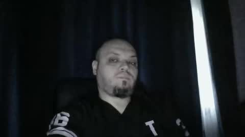 Snapshot of glusgan chatting on May 11, 2:50 am Your boy online show from May 11, 2:50 am