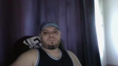 Snapshot of glusgan chatting on May 13, 7:28 am Your boy online show from May 13, 7:28 am