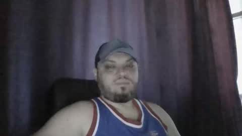 Snapshot of glusgan chatting on May 18, 7:36 am Your boy online show from May 18, 7:36 am