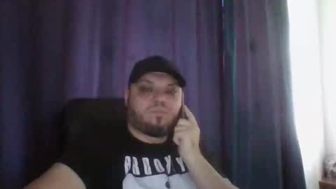 Snapshot of glusgan chatting on May 22, 11:16 am Your boy online show from May 22, 11:16 am