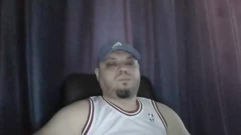 Snapshot of glusgan chatting on May 26, 8:54 am Your boy online show from May 26, 8:54 am