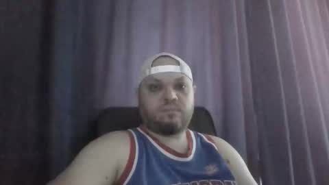 Snapshot of glusgan chatting on June 4, 7:25 am Your boy online show from June 4, 7:25 am