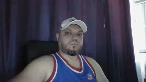 Snapshot of glusgan chatting on June 9, 8:26 am Your boy online show from June 9, 8:26 am