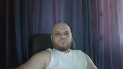 Your boy online show from July 8, 9:14 am