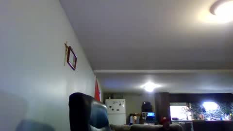 gmang4242 online show from March 6, 9:11 pm