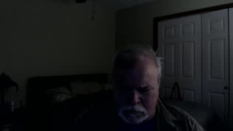 gmctruckguy online show from November 18, 6:45 pm