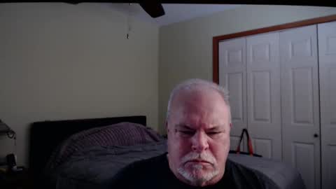 gmctruckguy online show from February 6, 6:22 pm