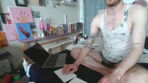 Snapshot of gnickname chatting on May 31, 8:32 pm gnickname online show from May 31, 8:32 pm