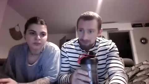 Snapshot of gnl_ chatting on December 16, 9:20 pm gnl_ online show from December 16, 9:20 pm