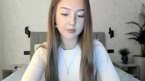 Lina online show from November 8, 8:36 am