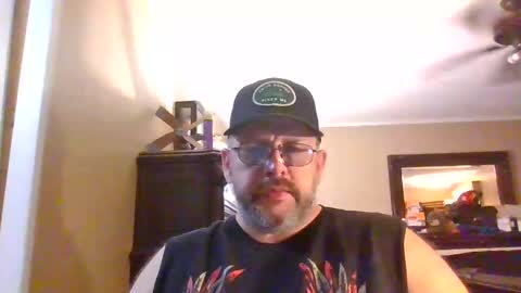 Snapshot of gobey33 chatting on September 14, 11:48 pm IDKIDCIDGAF online show from September 14, 11:48 pm