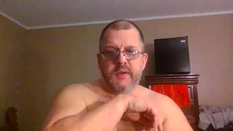 IDKIDCIDGAF online show from April 28, 11:10 pm