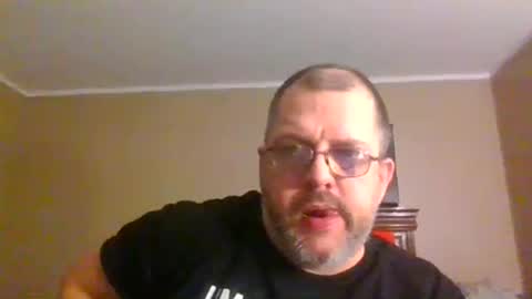 IDKIDCIDGAF online show from May 1, 12:59 am