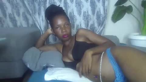 goddes_bloom online show from March 16, 6:01 pm