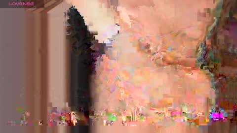 daniela online show from May 3, 8:15 pm