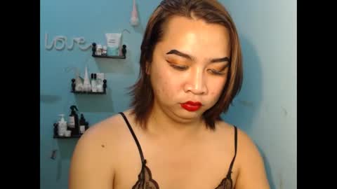 Snapshot of goddesrealcum chatting on February 1, 3:21 pm goddesrealcum online show from February 1, 3:21 pm