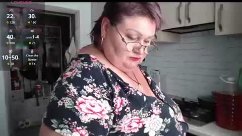 Snapshot of goddess57 chatting on August 3, 10:32 am Goddess online show from August 3, 10:32 am