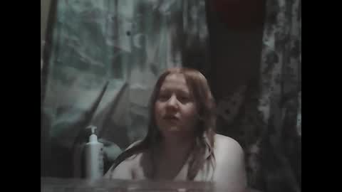 Snapshot of goddess__persephone chatting on December 14, 1:28 am Rose online show from December 14, 1:28 am