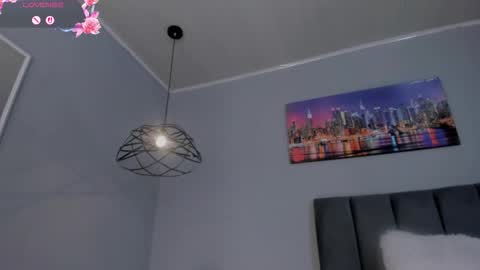 Snapshot of goddess_kianna chatting on November 17, 4:13 pm Goddess Kianna online show from November 17, 4:13 pm